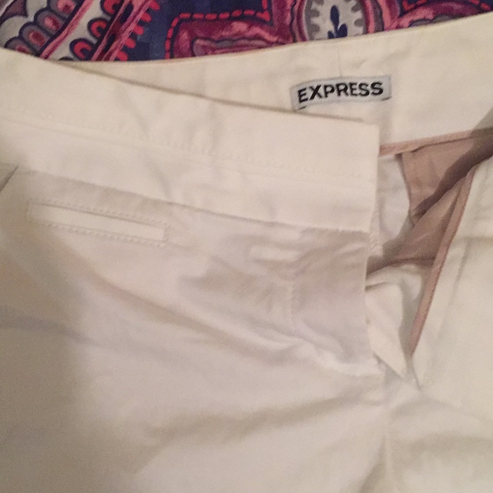 Express shorts - Picture 2 of 4